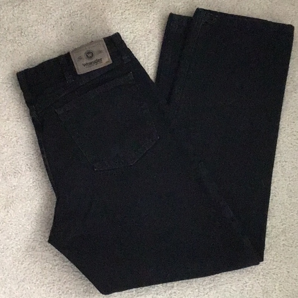 Men’s Wrangler Relax Fit Black Jeans size 34 x 32